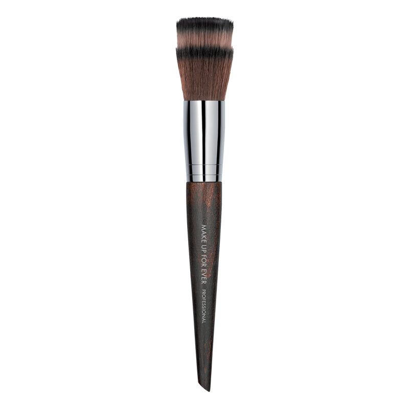 Blending Powder Brush 122 Tools MAKE UP FOR EVER MALAYSIA